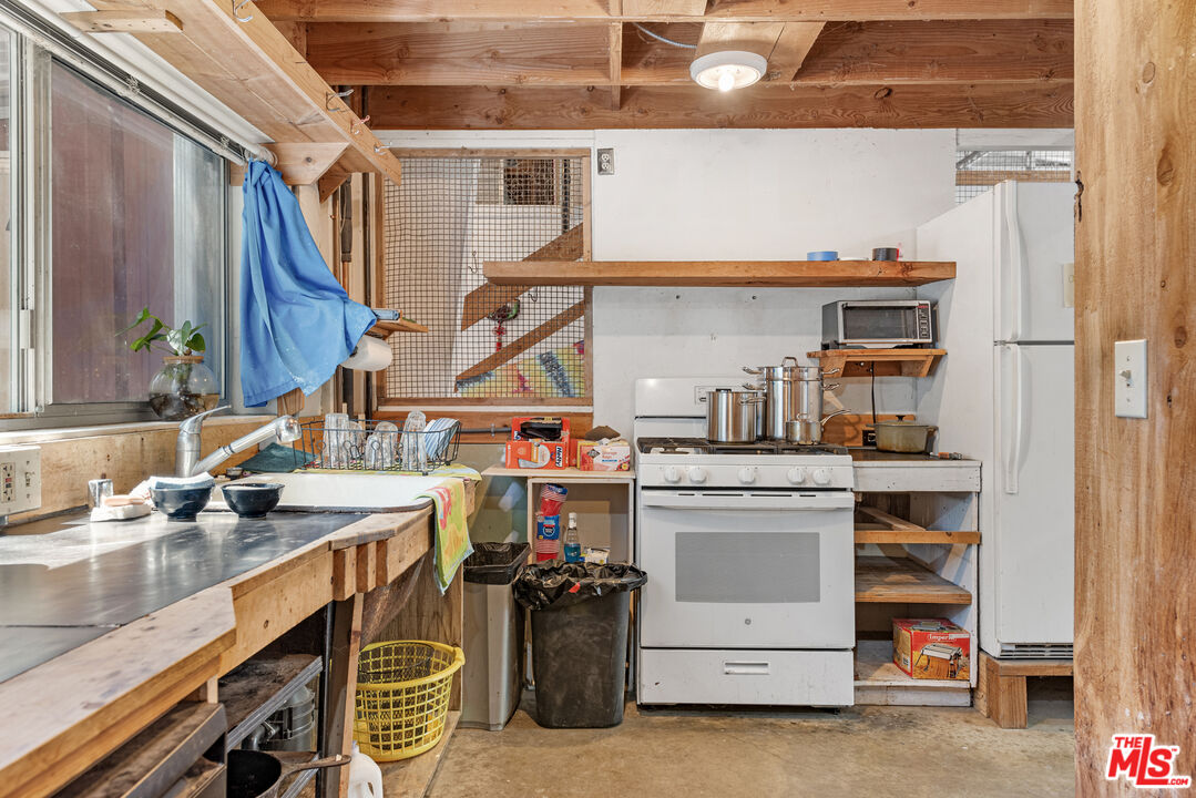 6349 Blanchard Canyon Road Tujunga, CA 91042 - Photo 53 of 71