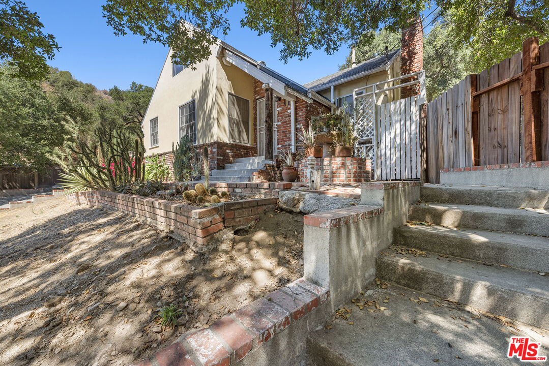 6349 Blanchard Canyon Road Tujunga, CA 91042 - Photo 8 of 71