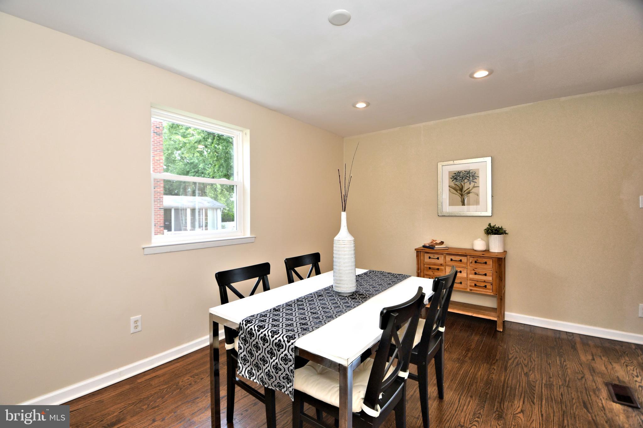 11949 Dumont Road Philadelphia, PA 19116 - Photo 15 of 54 Dining Room