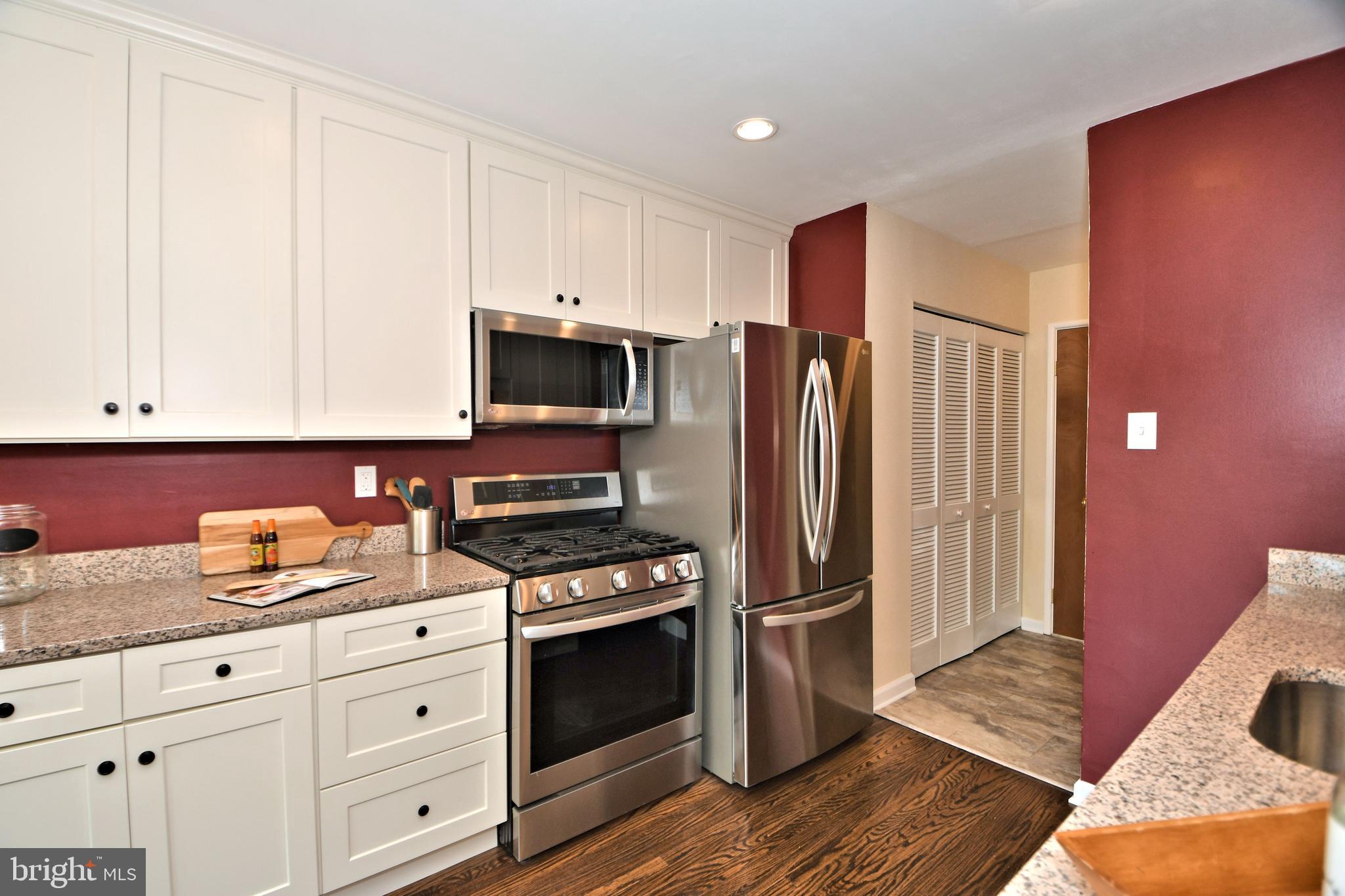 11949 Dumont Road Philadelphia, PA 19116 - Photo 18 of 54 Kitchen