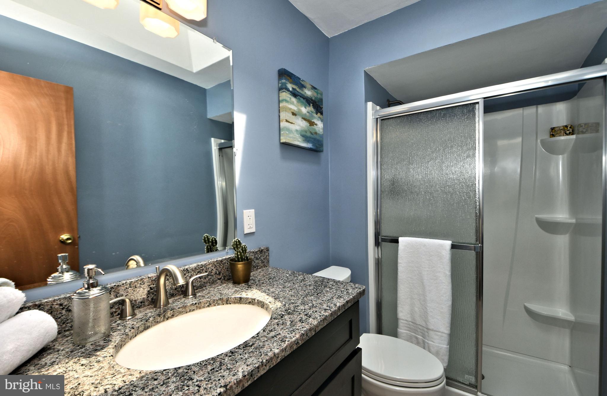 11949 Dumont Road Philadelphia, PA 19116 - Photo 34 of 54 Master Bathroom