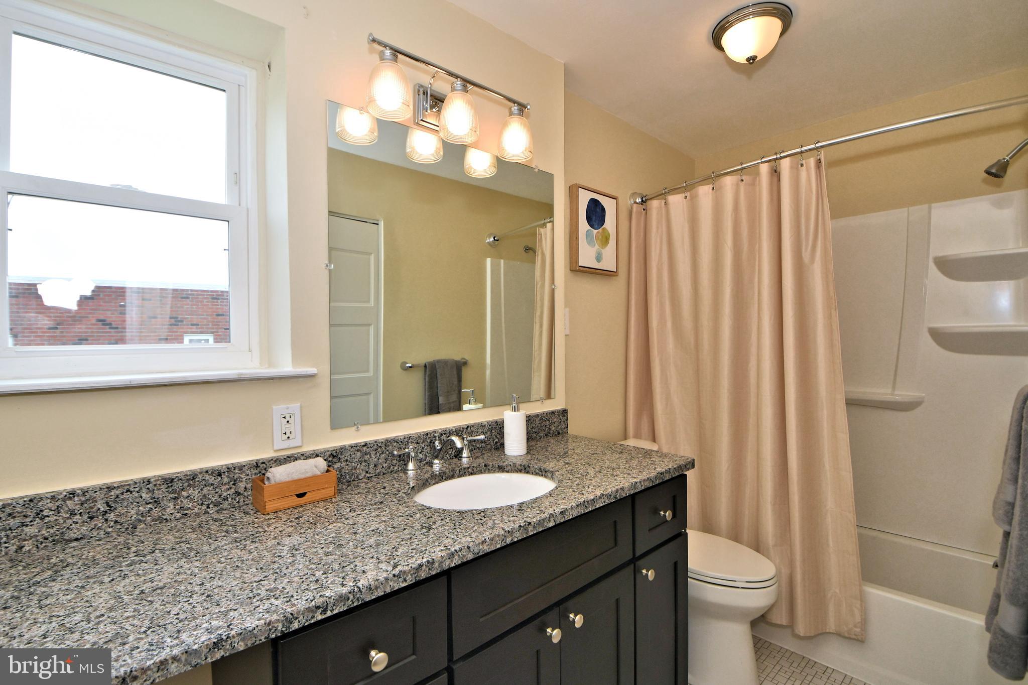 11949 Dumont Road Philadelphia, PA 19116 - Photo 41 of 54 Main Bathroom
