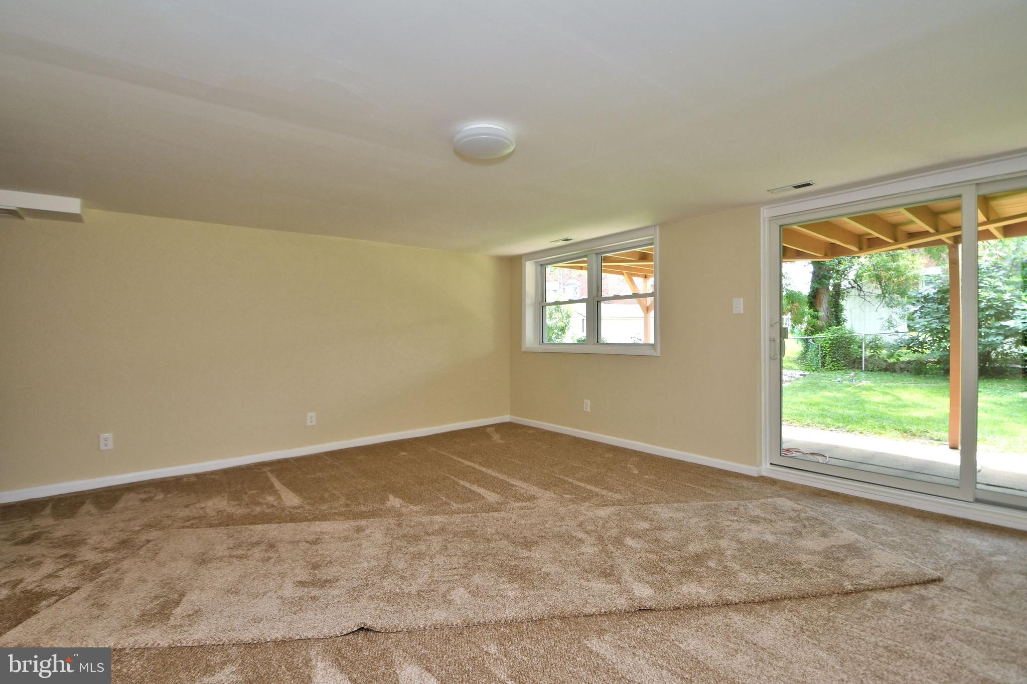 11949 Dumont Road Philadelphia, PA 19116 - Photo 50 of 54 Finished Walkout Basement