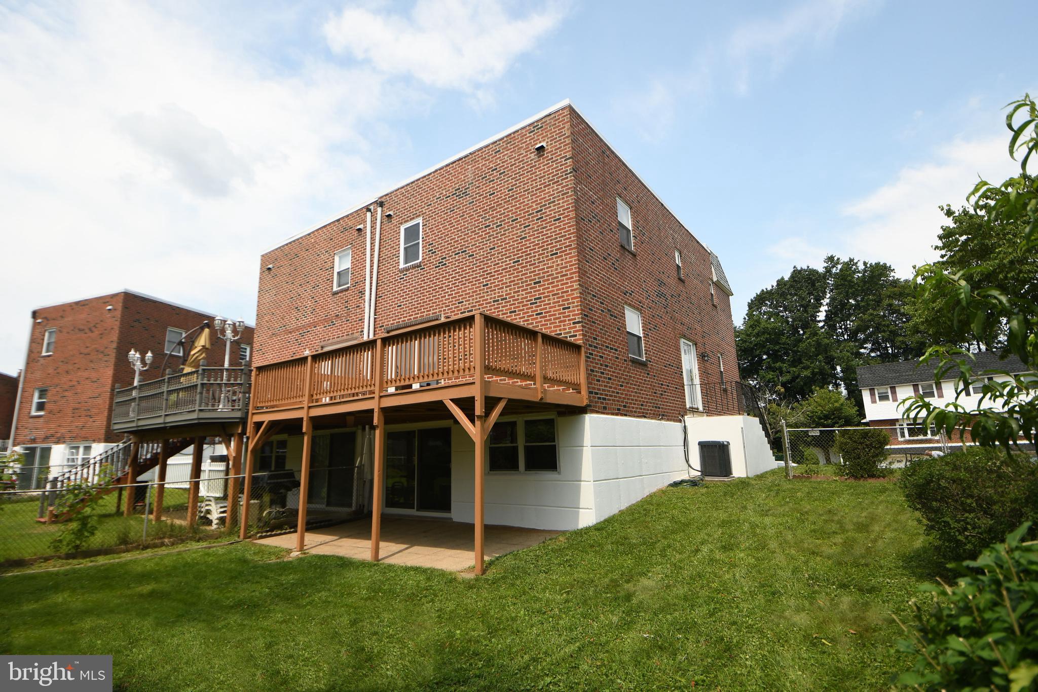 11949 Dumont Road Philadelphia, PA 19116 - Photo 54 of 54 Exterior Rear and Side