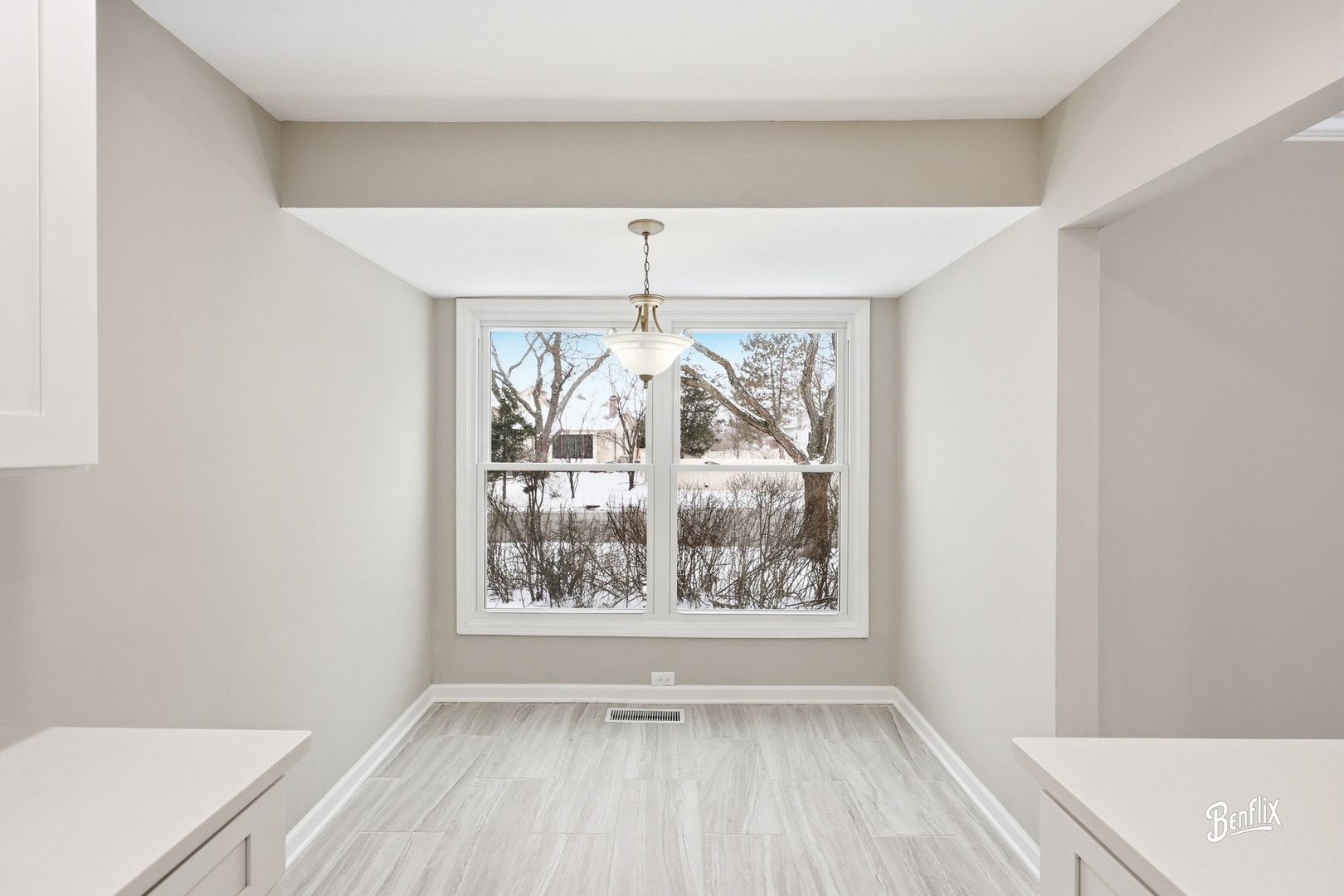 1005 Cooper Court Buffalo Grove, IL 60089 - Photo 9 of 22