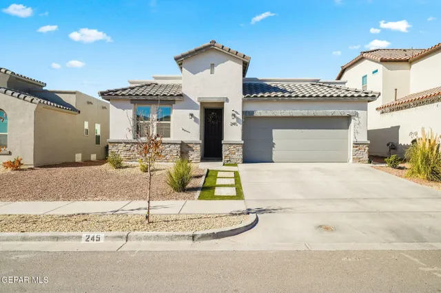 $320,999 | 245 Farnborough Street, El Paso, TX 79928