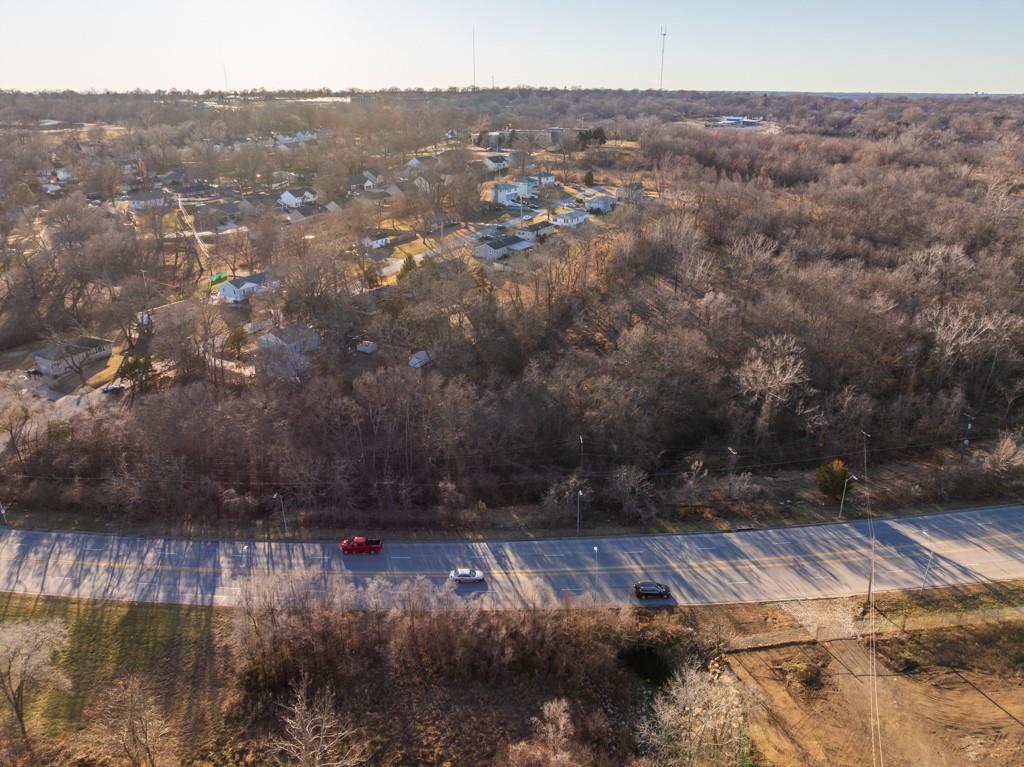 5046 Raytown Road Kansas City, MO 64133 - Photo 2 of 28