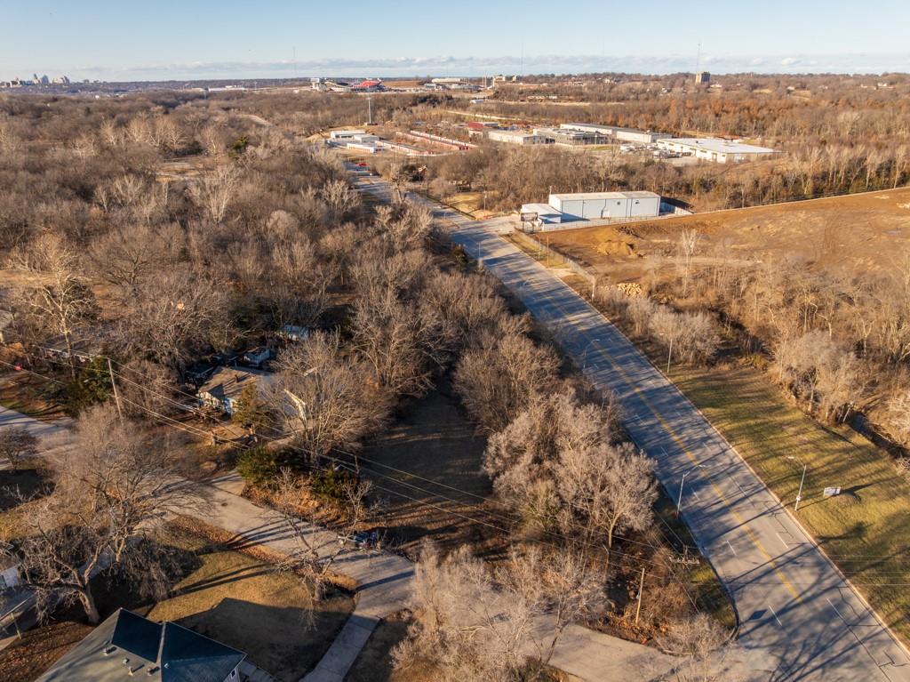 5046 Raytown Road Kansas City, MO 64133 - Photo 3 of 28