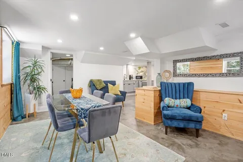 $1,025,000 | 807 East Edenton Street, Raleigh, NC 27601