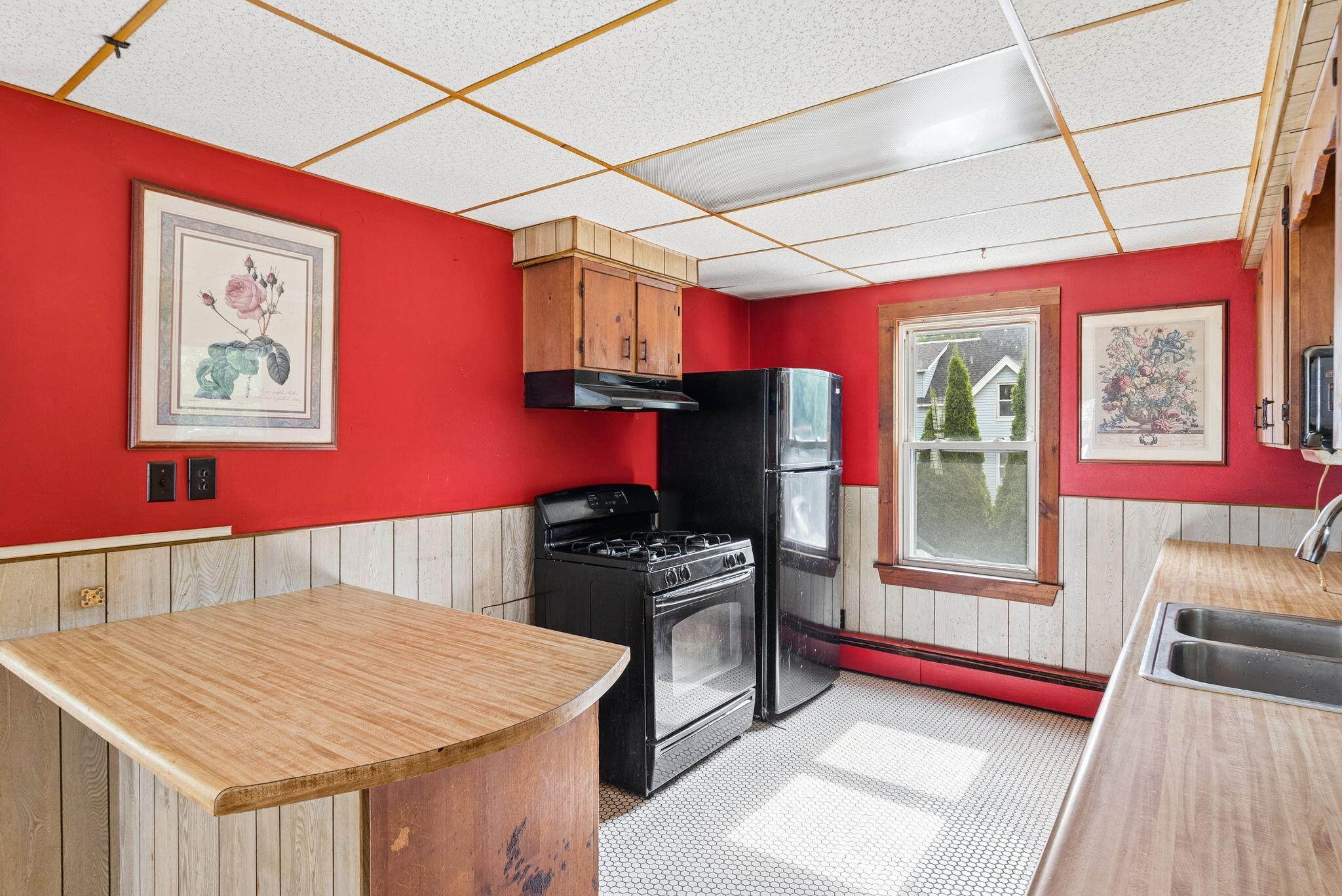 8 Vigue Street Waterville, ME 04901 - Photo 8 of 65 39_DSC07527