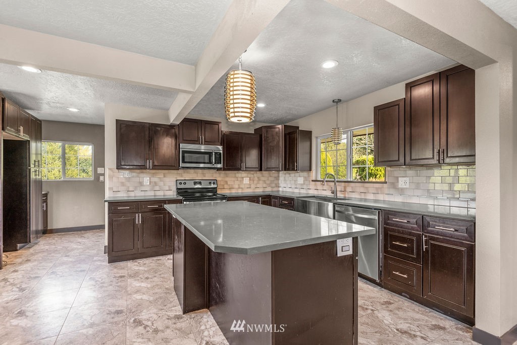 1102 Rose Valley Road Kelso, WA 98626 - Photo 19 of 35 Gallery Image 19