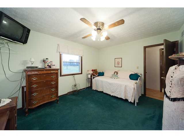7825 Cheshire Road Galena, OH 43021 - Photo 8 of 15 Gallery Image 8
