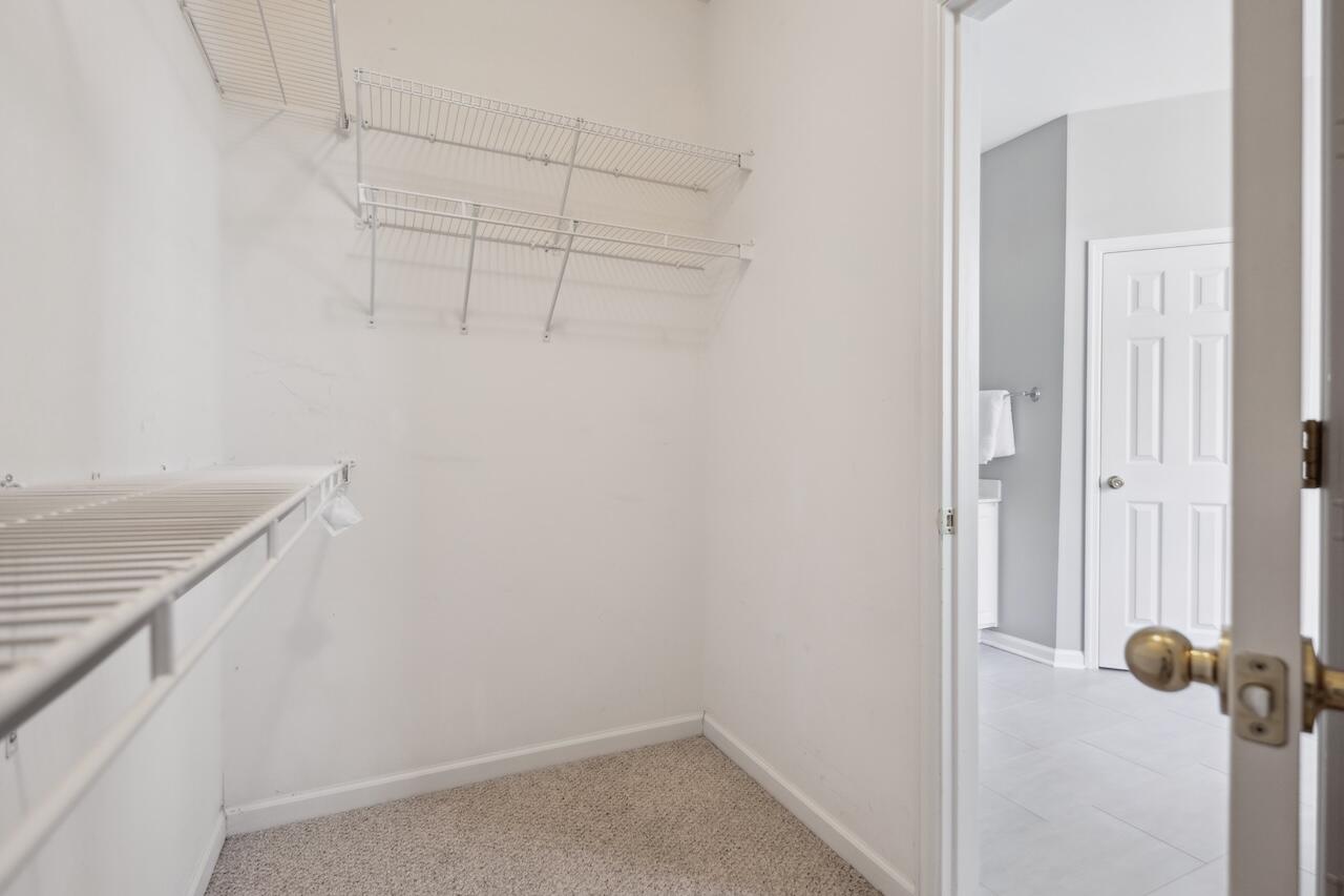 1409 Endicot Way Mount Pleasant, SC 29466 - Photo 22 of 32 Primary Closet