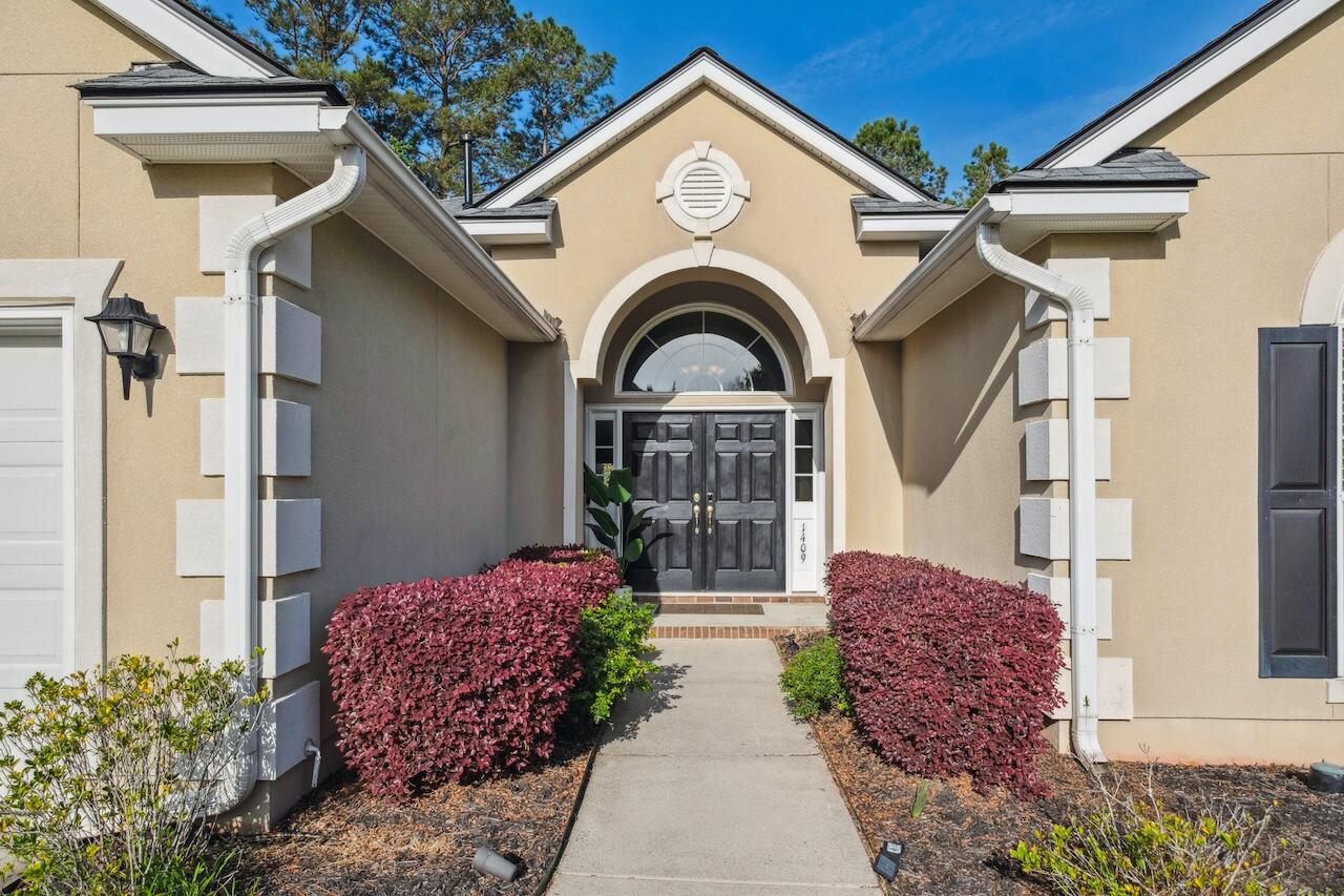 1409 Endicot Way Mount Pleasant, SC 29466 - Photo 3 of 32 Stately Entry