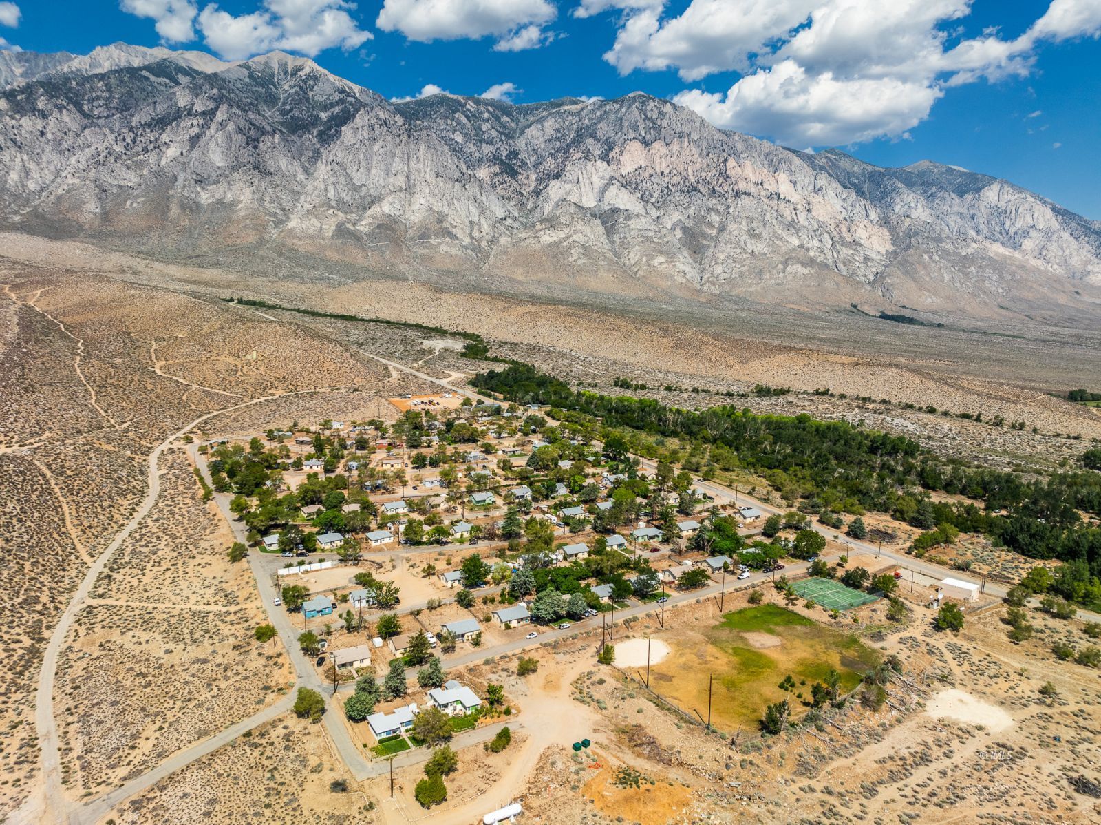 1600 Pine Creek Road Bishop, CA 93514 - Photo 27 of 34 a view of beach and city