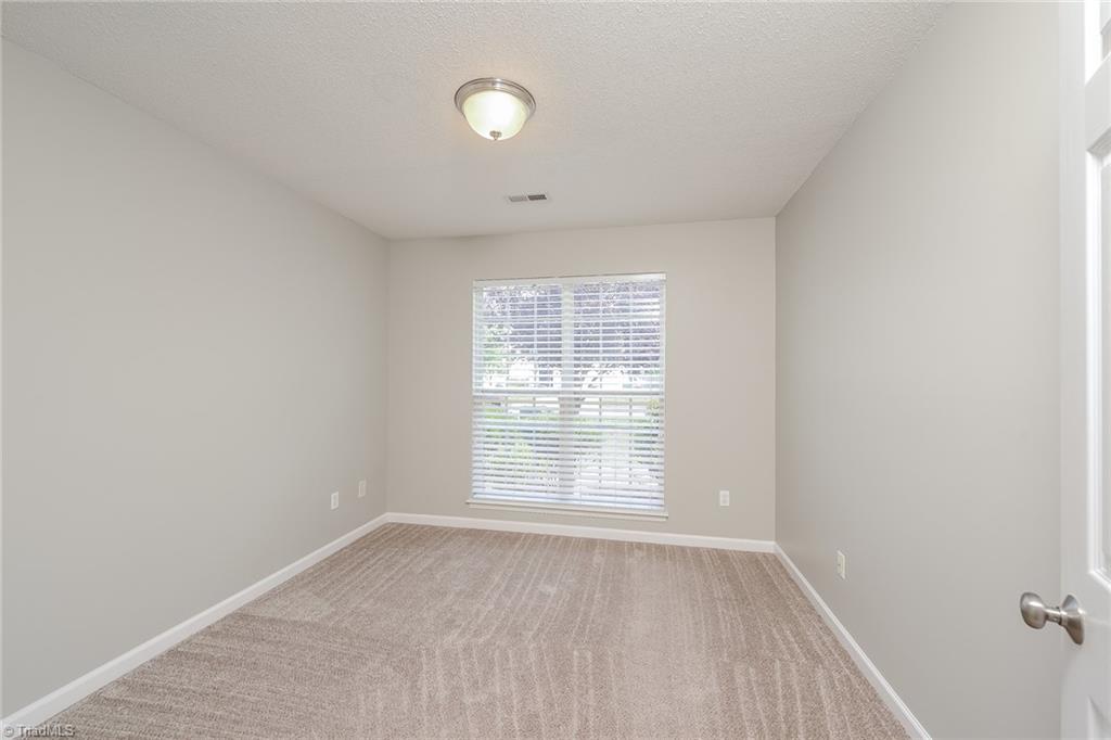 3634 Sunset Hollow Drive High Point, NC 27265 - Photo 10 of 17