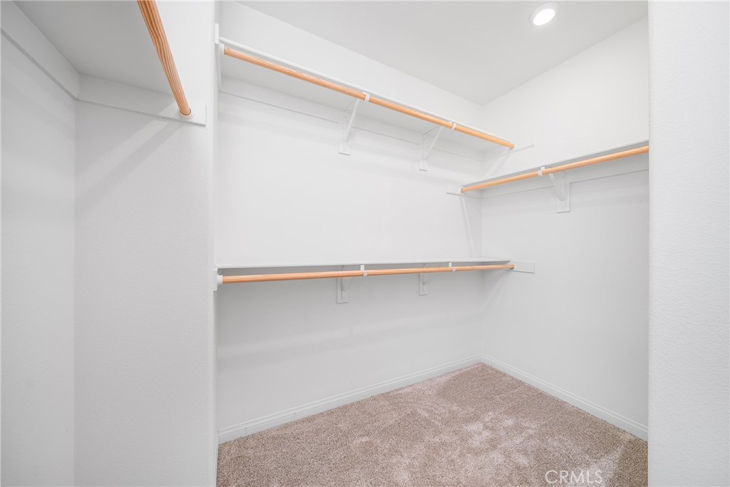 208 Bonita Lane Rialto, CA 92376 - Photo 29 of 38