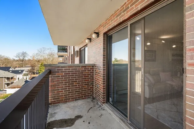 $419,000 | 10 William Street, Unit 45, Watertown, MA 02472