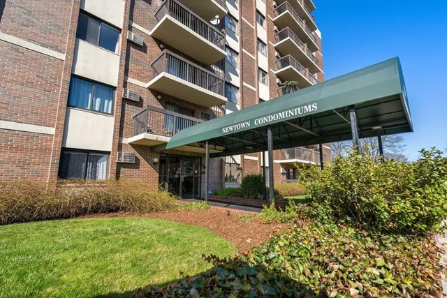 $419,000 | 10 William Street, Unit 45, Watertown, MA 02472