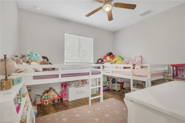 $2,850 | 10100 Tin Maple Drive, Unit 11, Estero, FL 33928