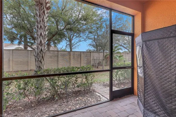 $2,850 | 10100 Tin Maple Drive, Unit 11, Estero, FL 33928