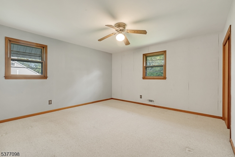 45 Amwell Road Millstone, NJ 08844 - Photo 12 of 29