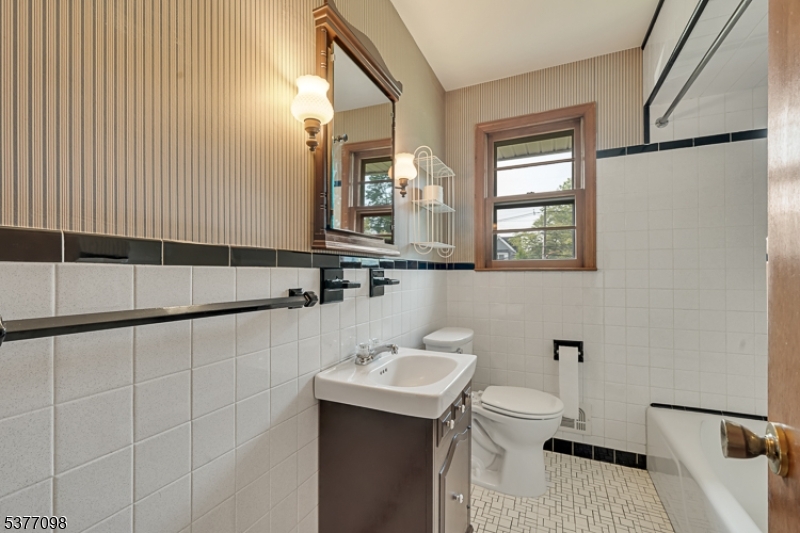 45 Amwell Road Millstone, NJ 08844 - Photo 13 of 29