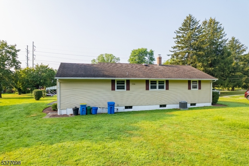 45 Amwell Road Millstone, NJ 08844 - Photo 17 of 29