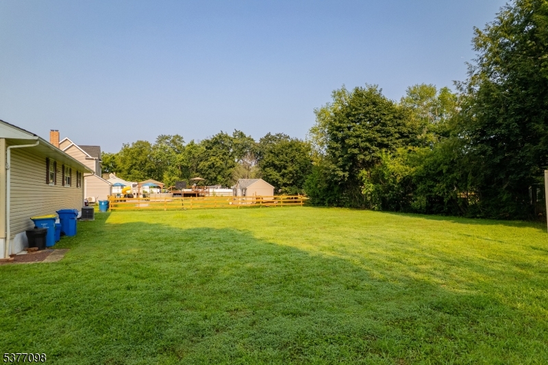 45 Amwell Road Millstone, NJ 08844 - Photo 19 of 29