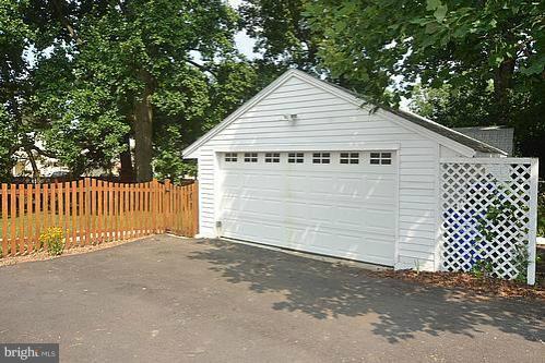 2311 Forest Glen Road Silver Spring, MD 20910 - Photo 4 of 28 a view of a garage