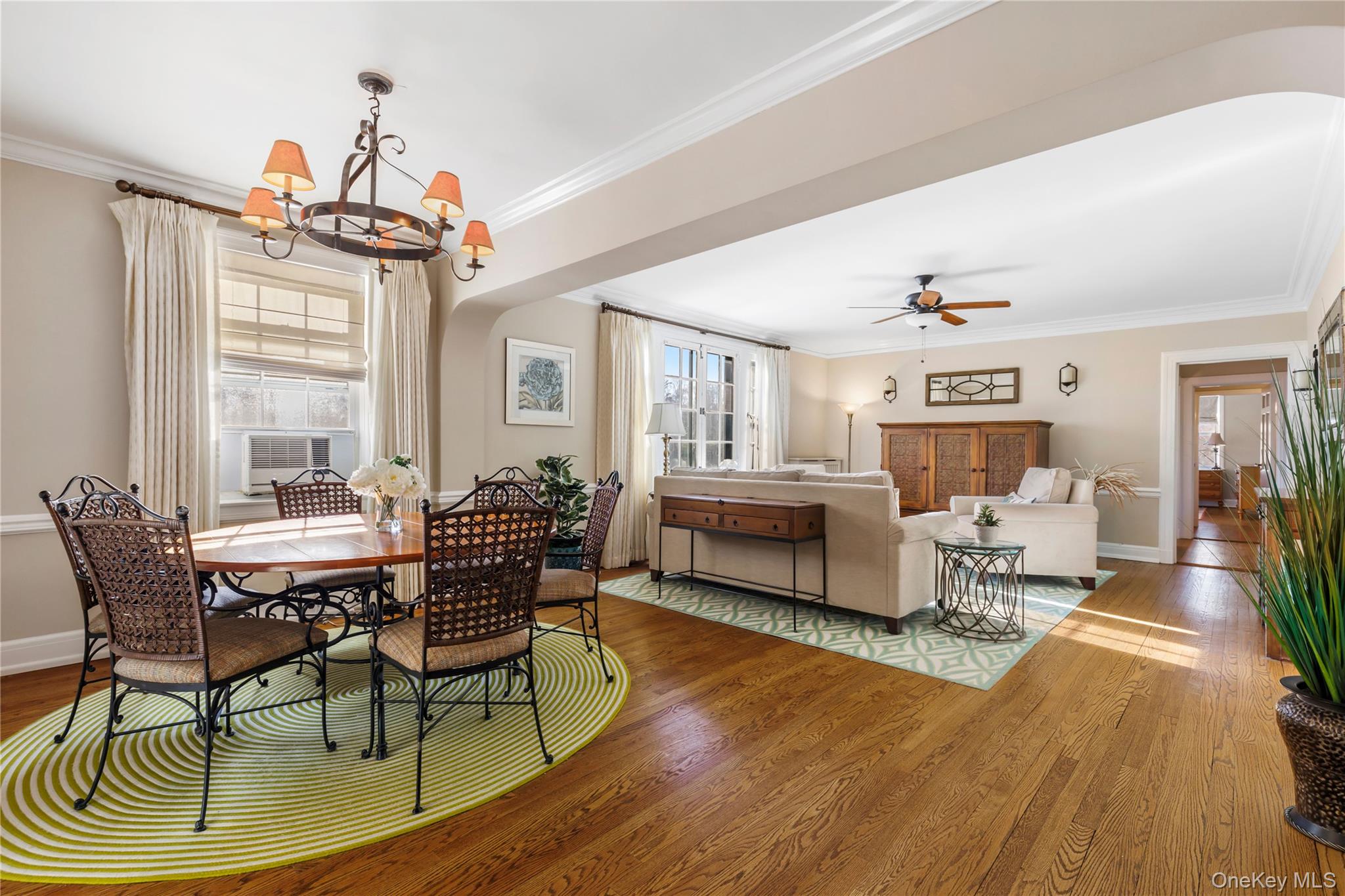 10 Brooklands, Unit 5F Bronxville, NY 10708 - Photo 4 of 19