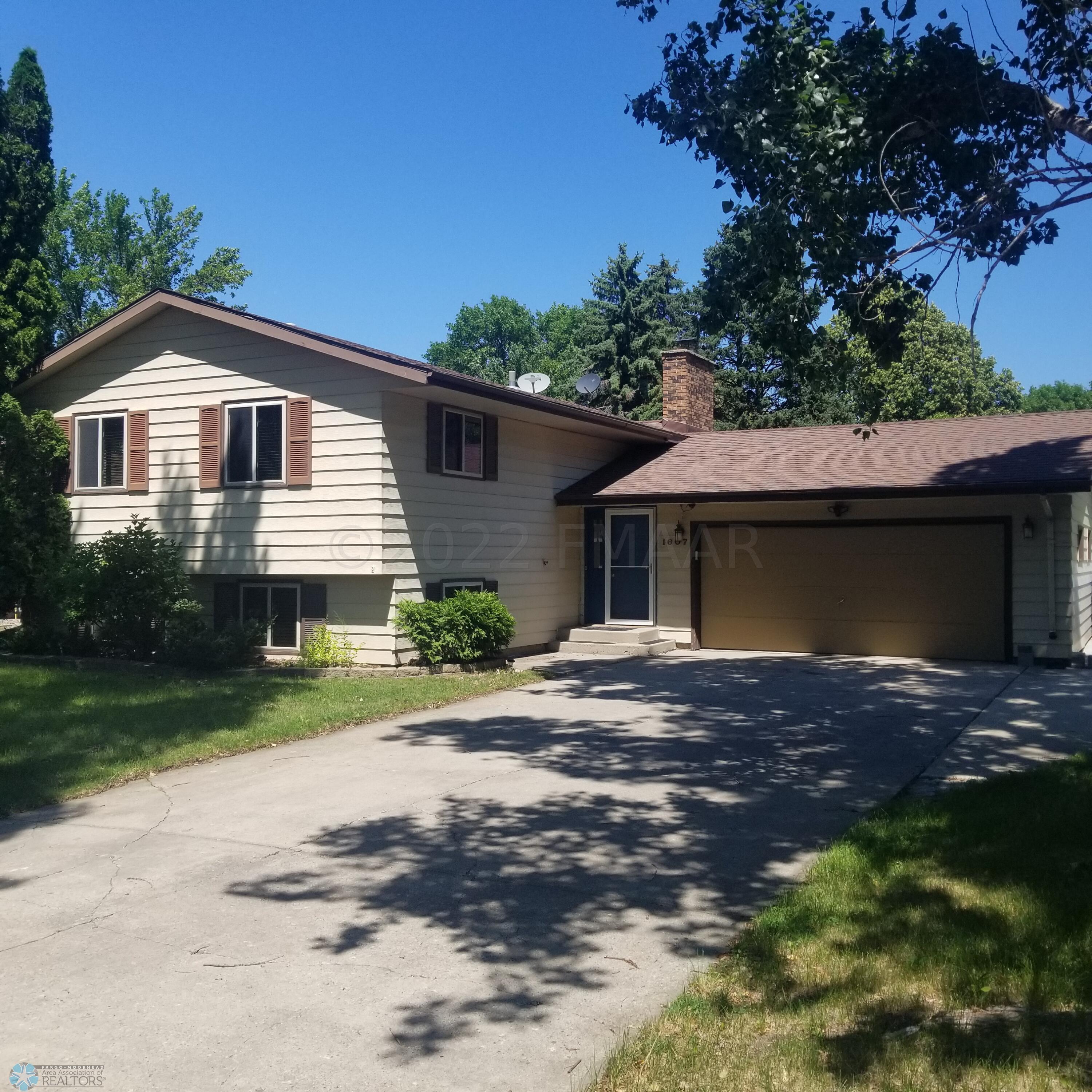 1607 American Way South Fargo, ND 58103 - Photo 1 of 1