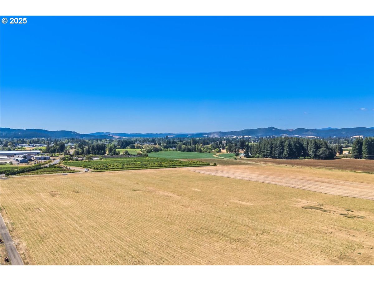 2369 Northwest Martin Road Forest Grove, OR 97116 - Photo 5 of 20 a view of an ocean and beach