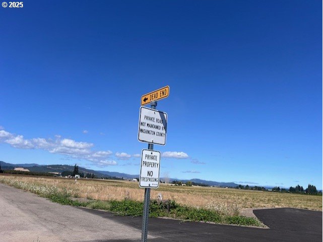 2369 Northwest Martin Road Forest Grove, OR 97116 - Photo 8 of 20 a lamp with a city view