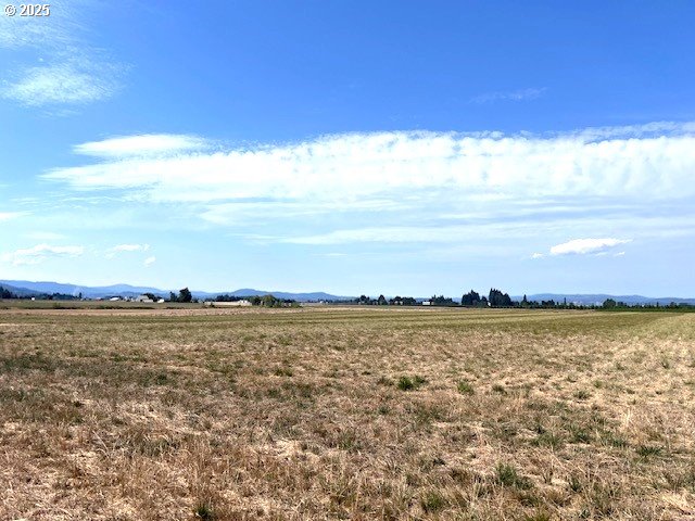 2369 Northwest Martin Road Forest Grove, OR 97116 - Photo 10 of 20 a view of an ocean and beach