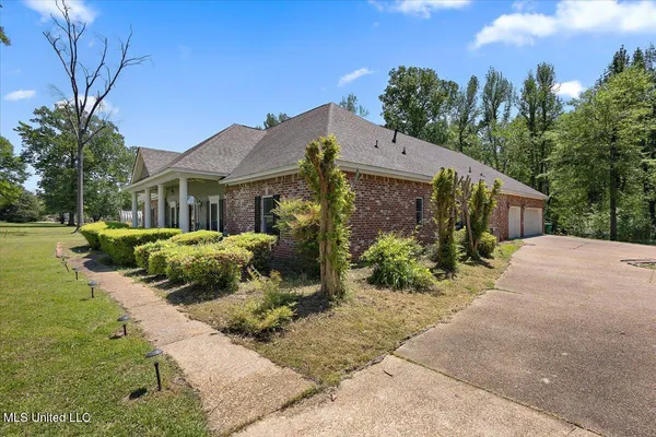$430,000 | 1155 Craig Drive, Terry, MS 39170