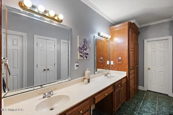 $430,000 | 1155 Craig Drive, Terry, MS 39170