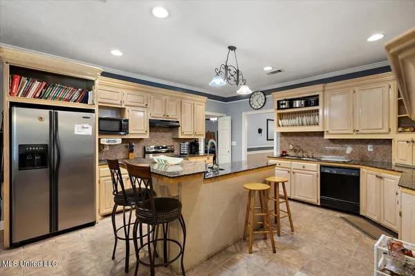 $430,000 | 1155 Craig Drive, Terry, MS 39170