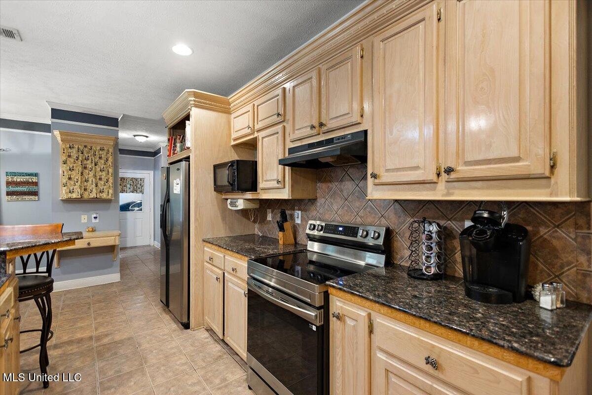 1155 Craig Drive Terry, MS 39170 - Photo 10 of 46 20-3HTP2916