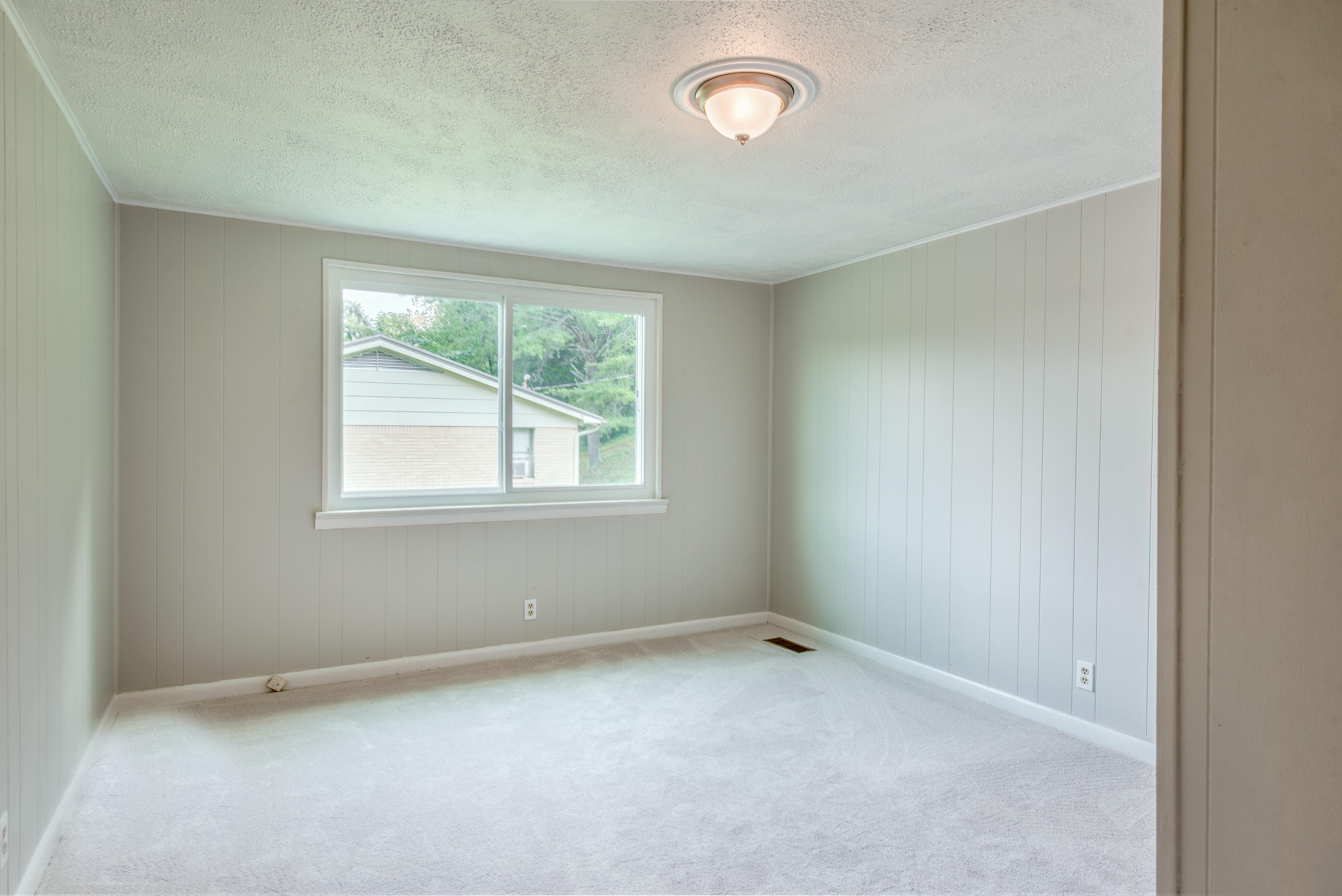 1030 Main Street Dunlap, TN 37327 - Photo 8 of 12 Master Bedroom