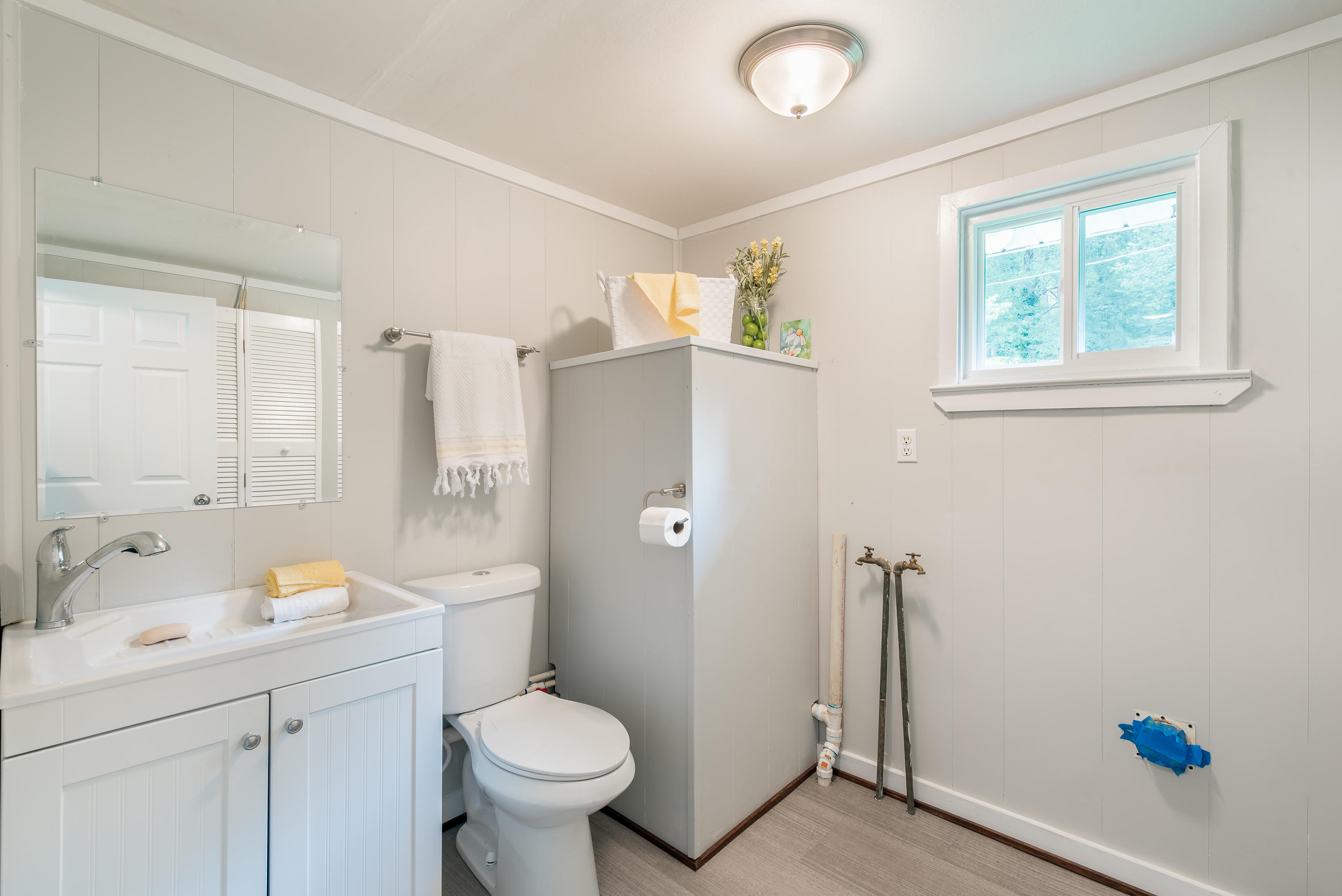 1030 Main Street Dunlap, TN 37327 - Photo 9 of 12 Bathroom