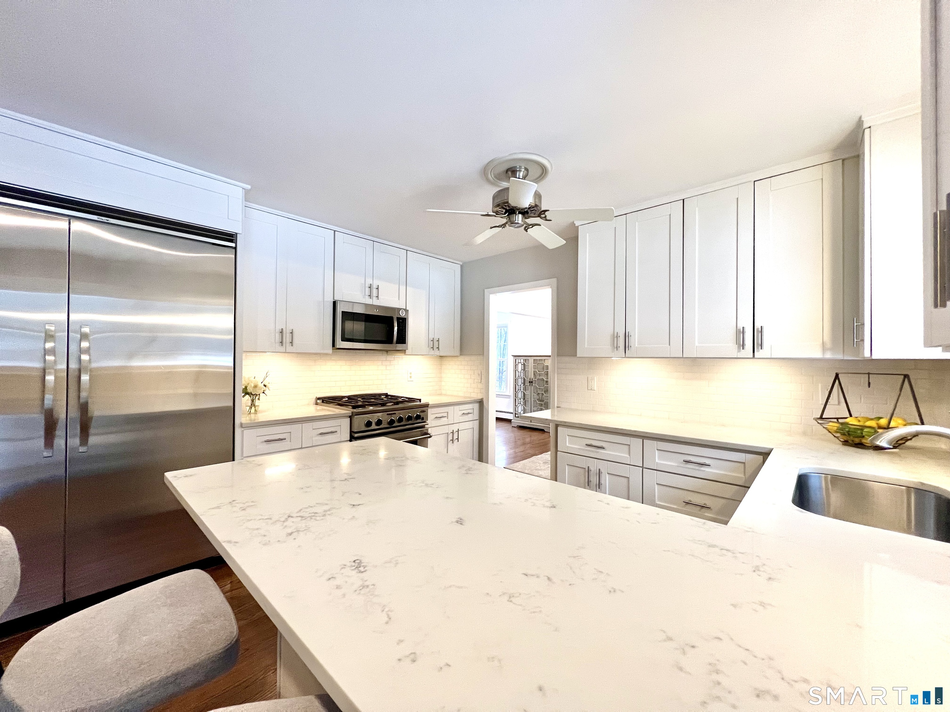 221 Catalpa Road Wilton, CT 06897 - Photo 18 of 44