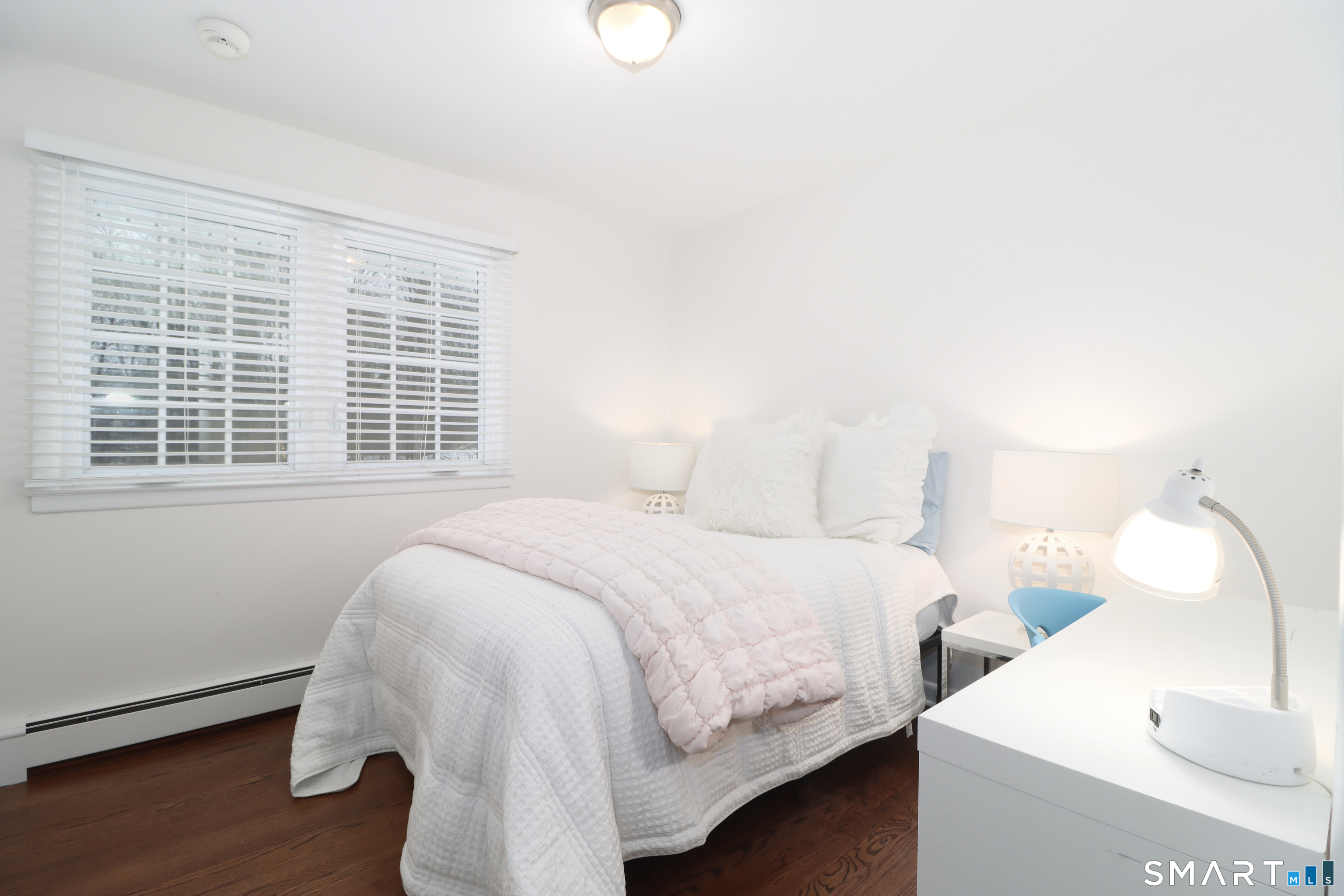 221 Catalpa Road Wilton, CT 06897 - Photo 26 of 44