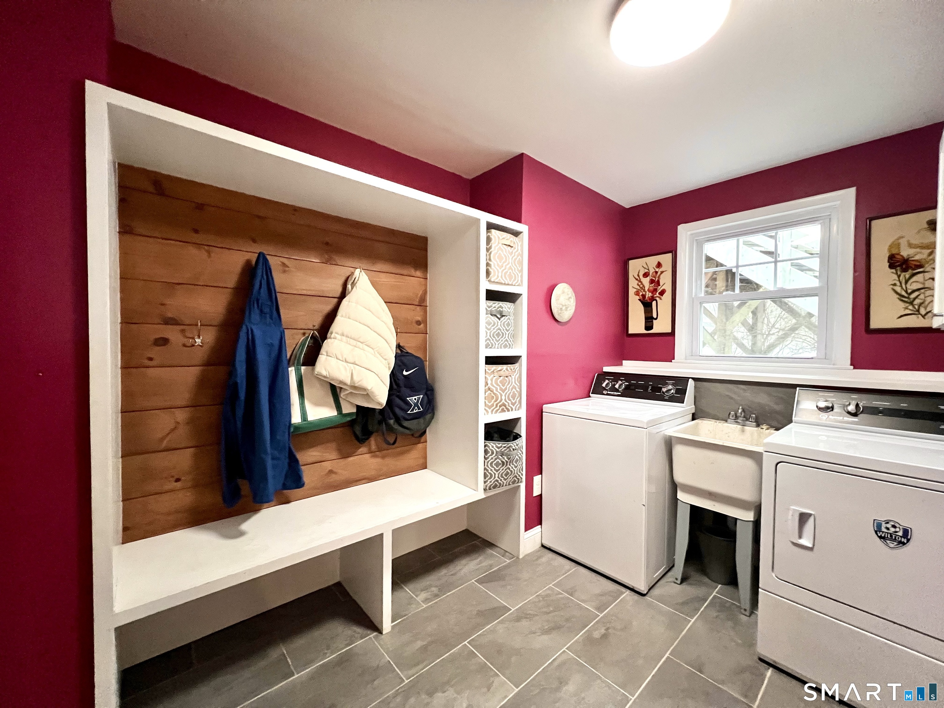 221 Catalpa Road Wilton, CT 06897 - Photo 36 of 44