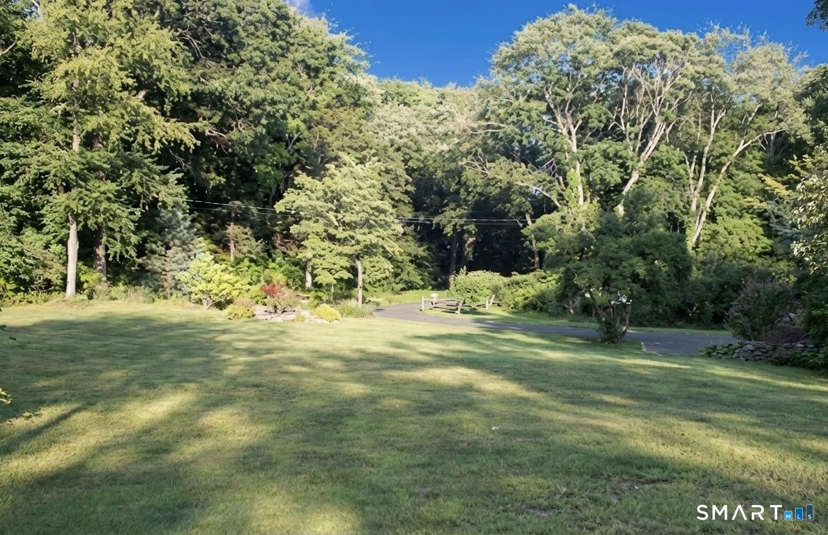 221 Catalpa Road Wilton, CT 06897 - Photo 39 of 44