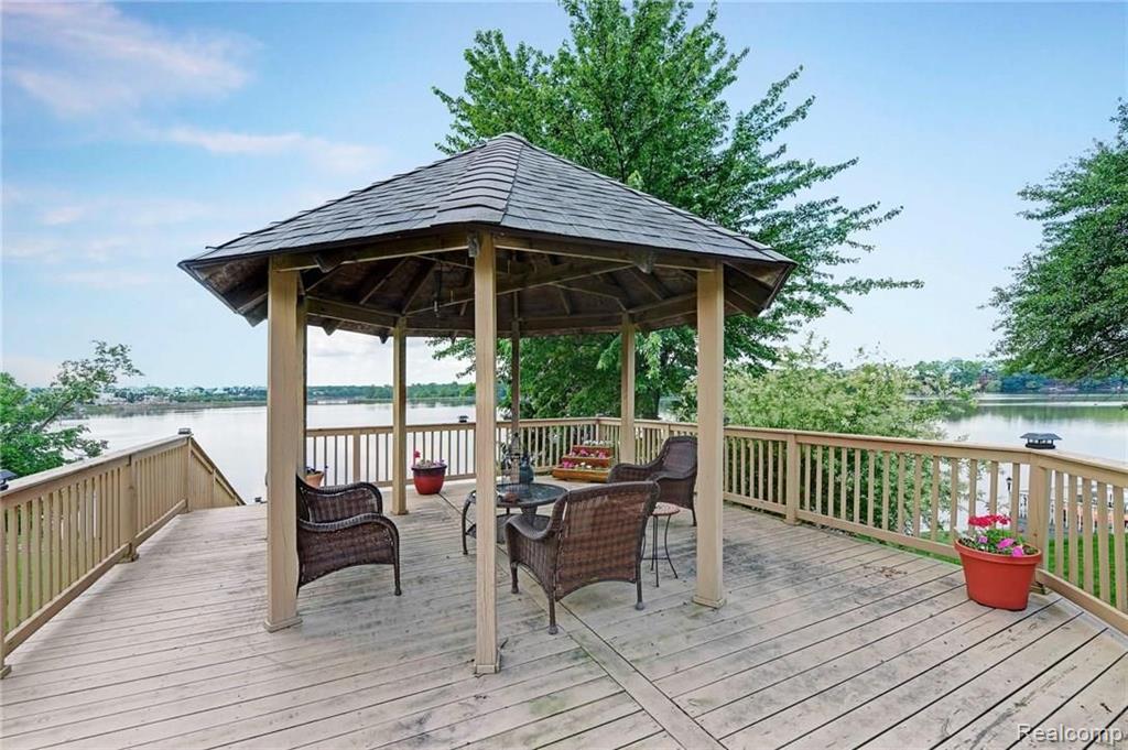 11820 Quirk Road Belleville, MI 48111 - Photo 20 of 51 Gallery Image 20