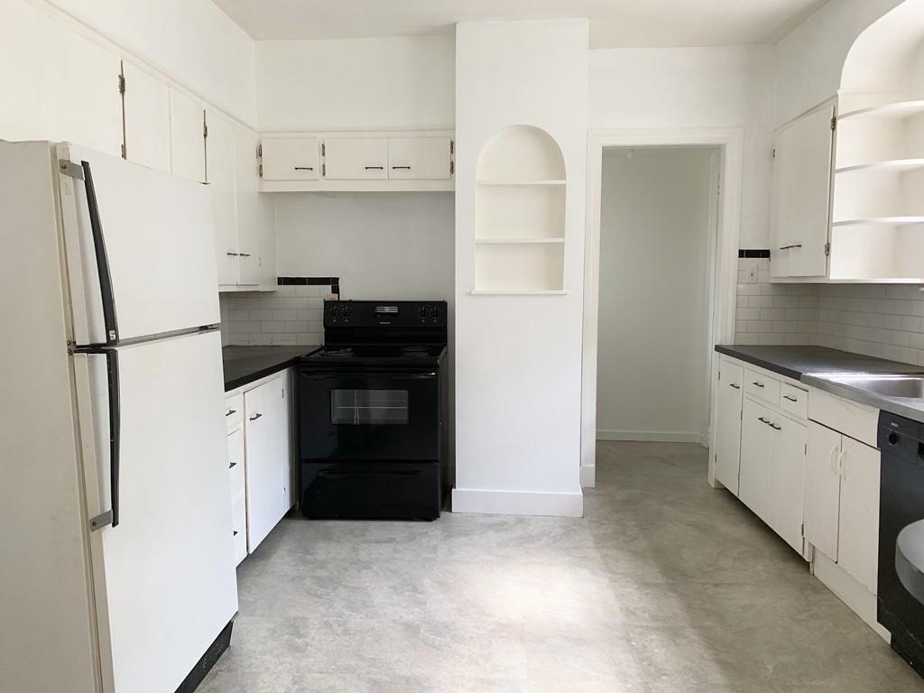 24 Washington Road Springfield, MA 01108 - Photo 7 of 13
