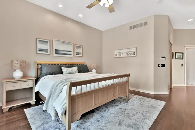 $950,000 | 365 Sioux Lookout, Lino Lakes, MN 55014