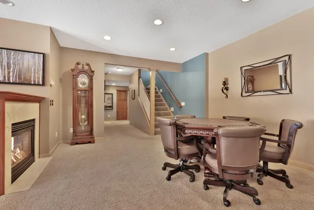 $950,000 | 365 Sioux Lookout, Lino Lakes, MN 55014