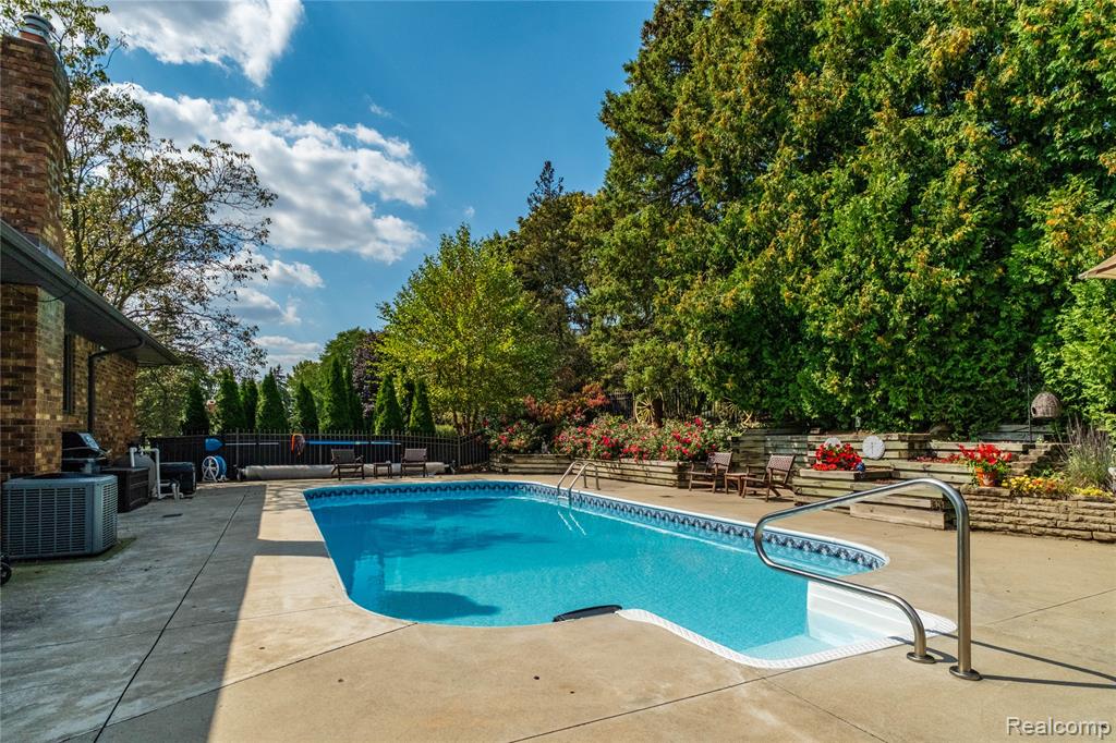 35598 Springvale Street Farmington Hills, MI 48331 - Photo 51 of 56 Gallery Image 51